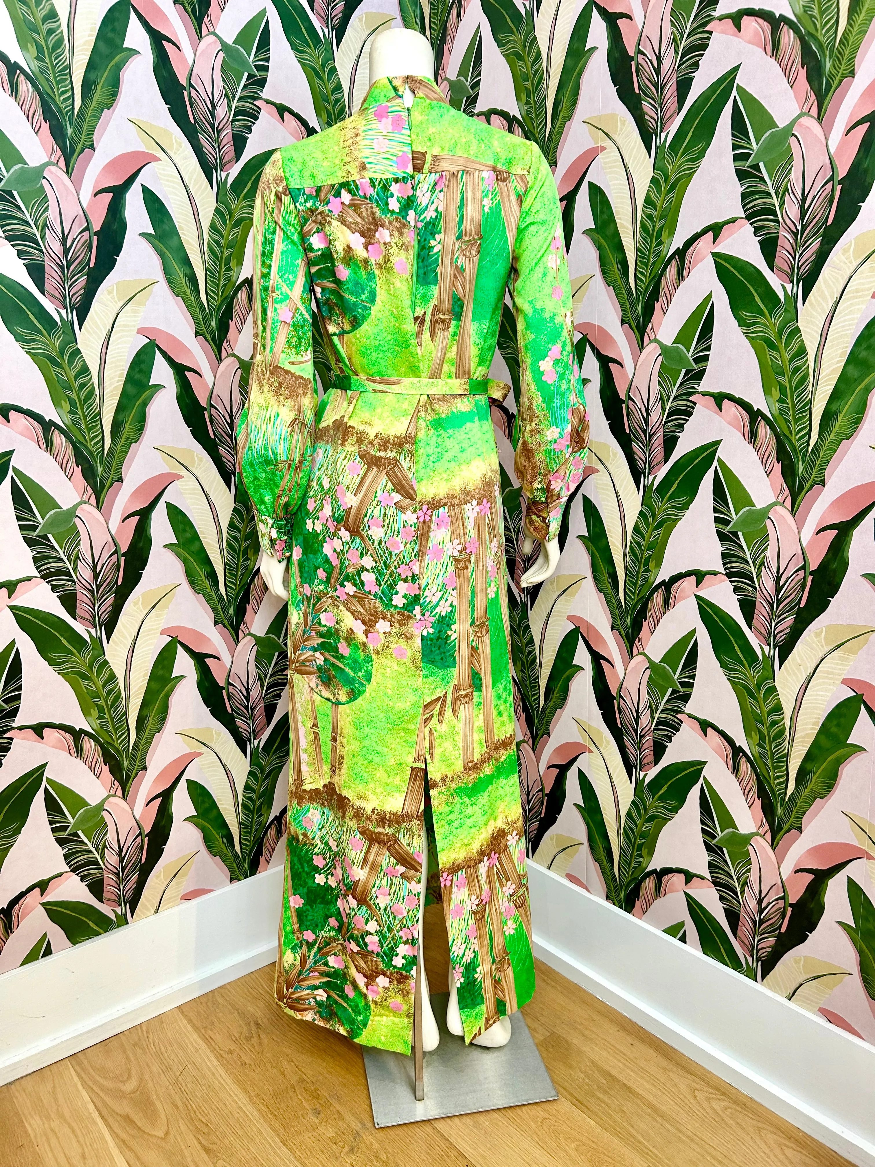 1970s Tori Richard Bamboo Tiki Dress