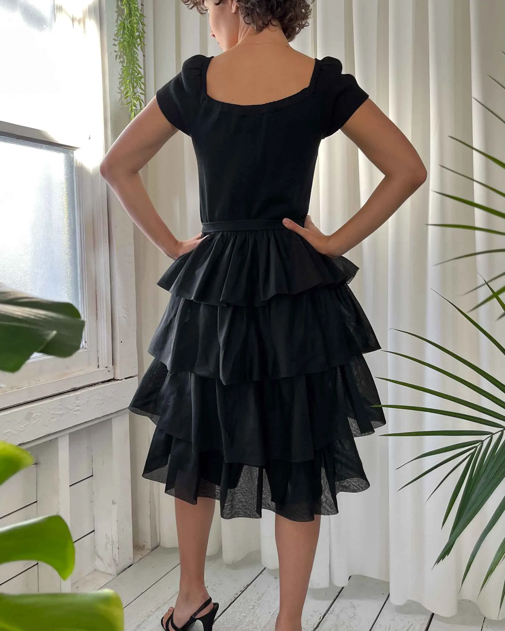 90s St John Knit Ruffle Dress | XS-S