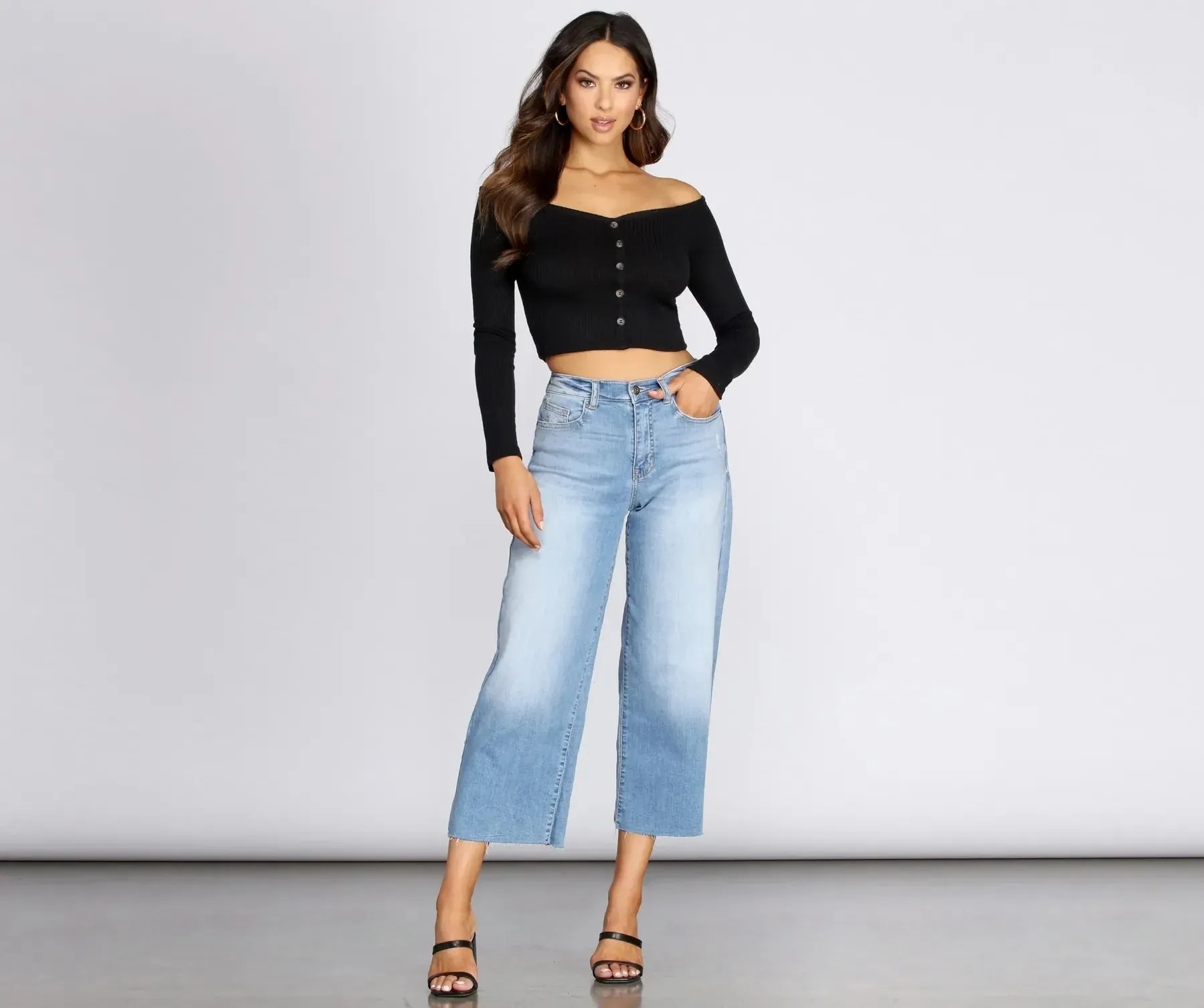 Button Detail Ribbed Knit Crop Top