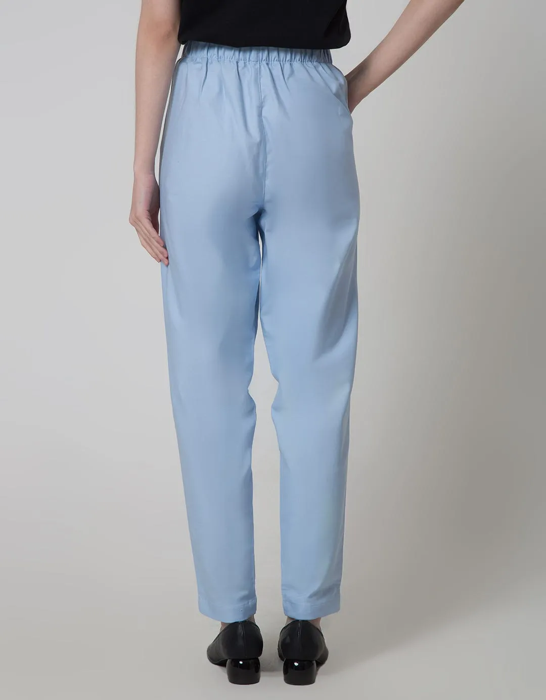 Details Long Pants Tapered Fit Basic Pants