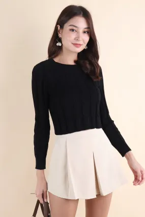 EVA CABLE KNIT TOP IN BLACK