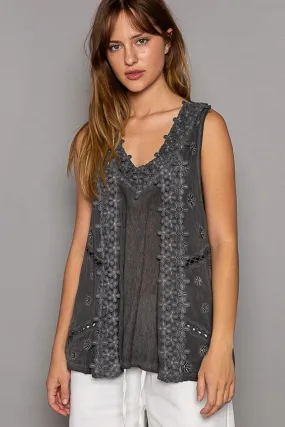 Floral Applique Sleeveless Top by POL TKT356