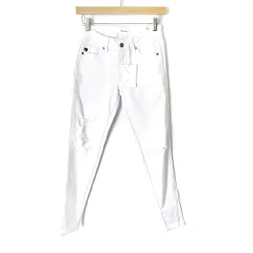 Kancan White Distressed Skinny Jeans NWT- Size 25 (Inseam 26 1/2”)
