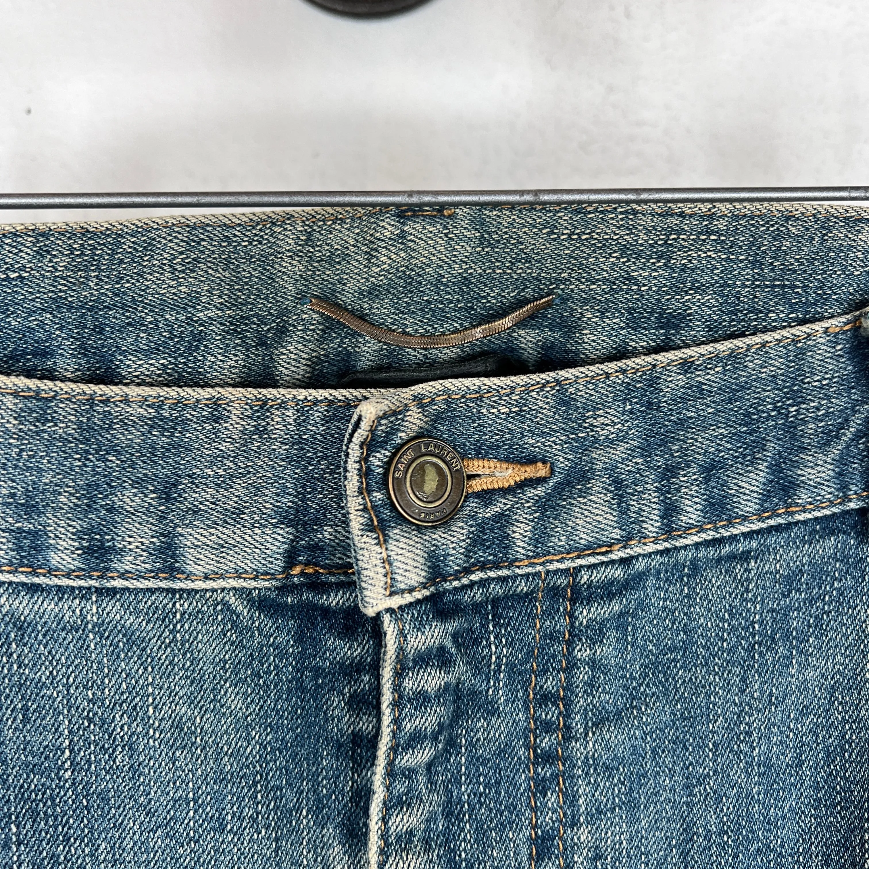 Saint Laurent D02 Skinny Jeans