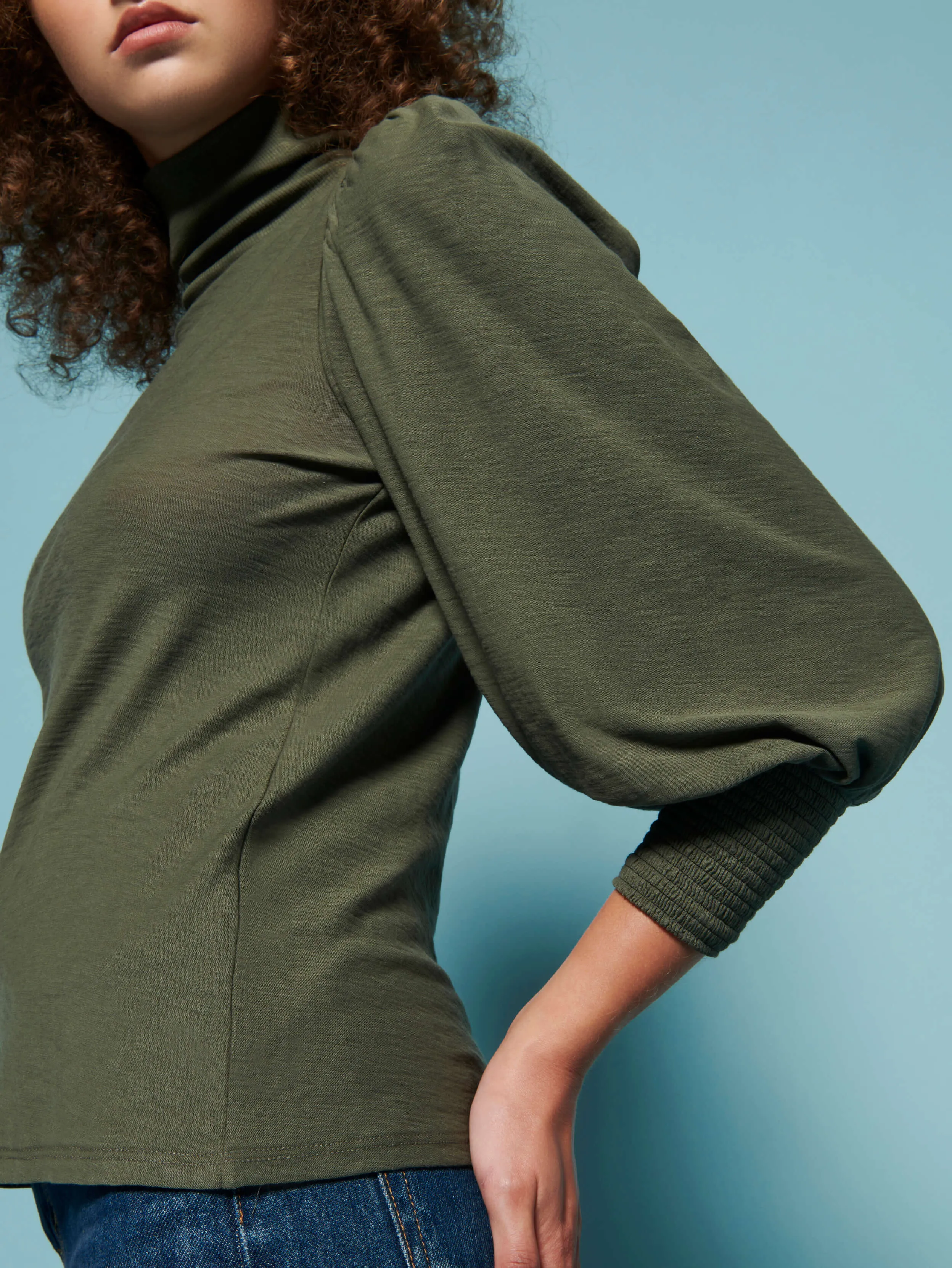 Sawyer Turtleneck