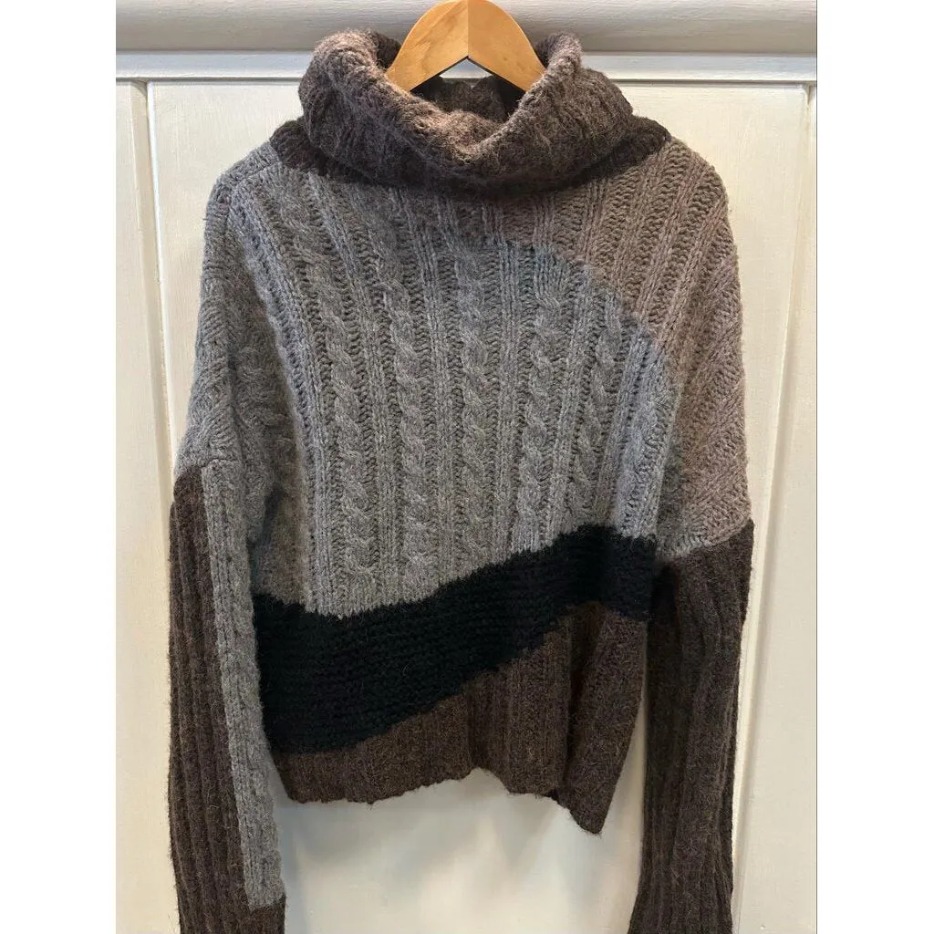 Sweaty Betty Weekend Roll Neck Sweater - Size Small