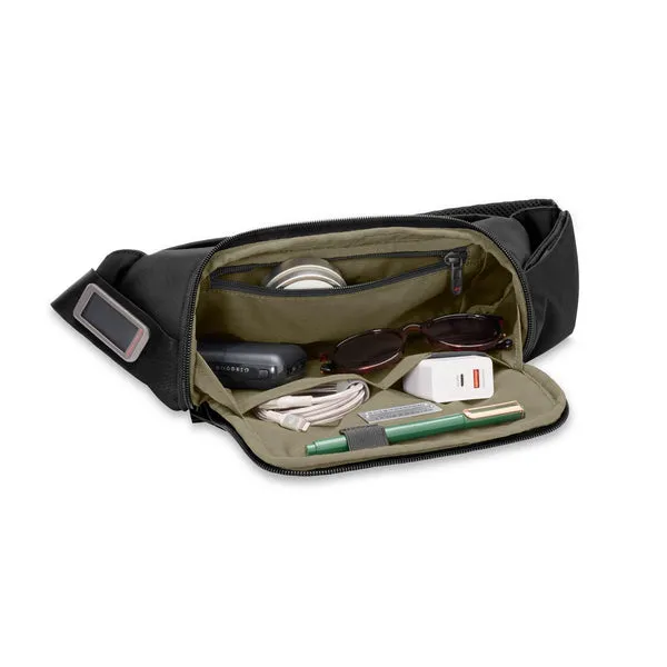 ZDX SLING BAG // Black